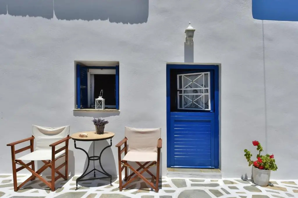 Tinos Peristerionas