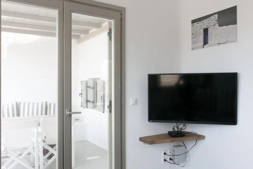 The Mykonist Merchia Beach Villas & Suites
