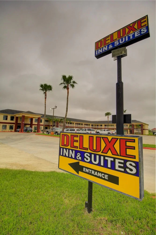 Americas Best Value Inn & Suites Raymondville