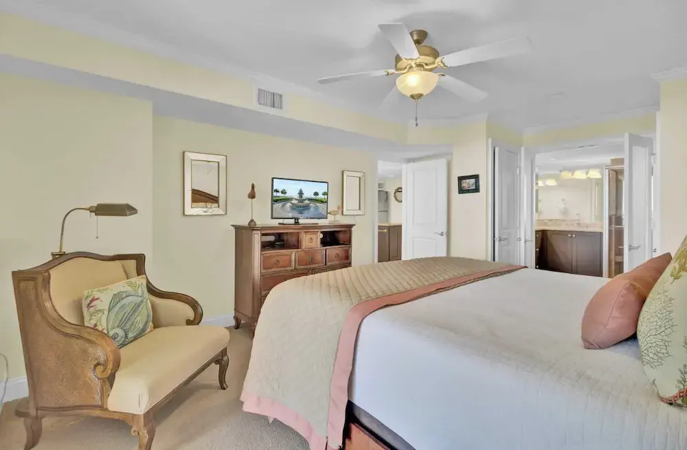 Oceanfront w/ Pool + Beach Access & Balcony View 312 B Shipwatch by Avantstay