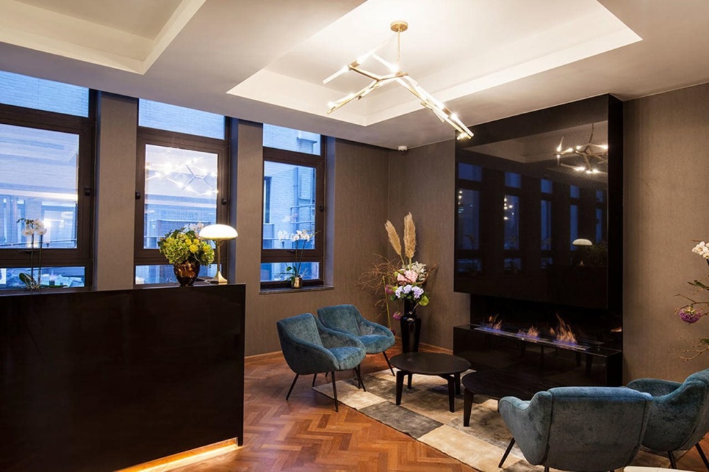 Montcalm Royal London House, Autograph Collection