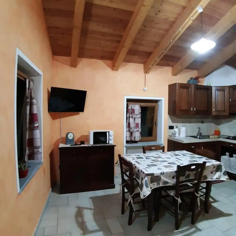 Apartment With one Bedroom in Aymavilles, With Wonderful Mountain View, Enclosed Garden and Wifi - 7 km From the Slopes