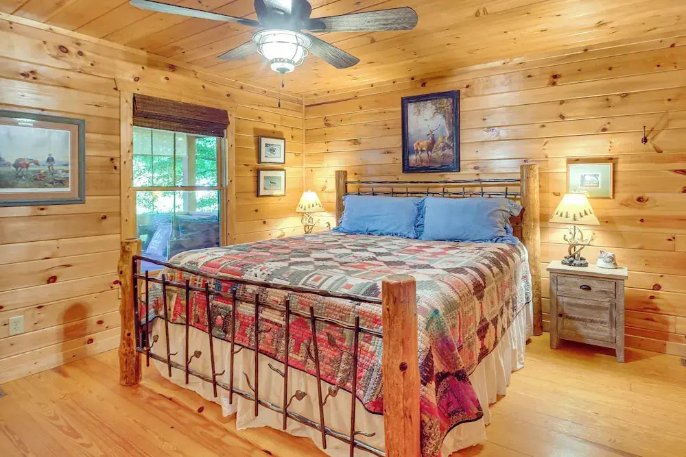 Serene Riverfront Escape in Ellijay, Georgia!