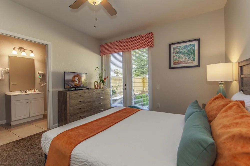 Vista Cay Luxury 3 Bedroom Townhouse 3105
