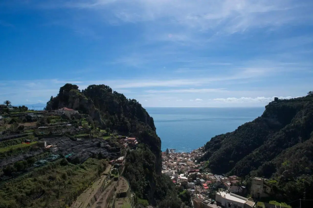 Donna Luisa Suites 19 Amalfi view