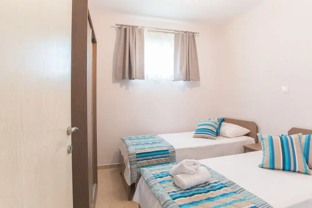 Lenas Apartments