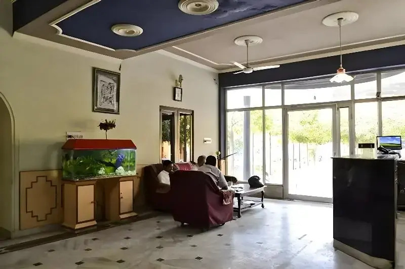 Hotel Amrapali