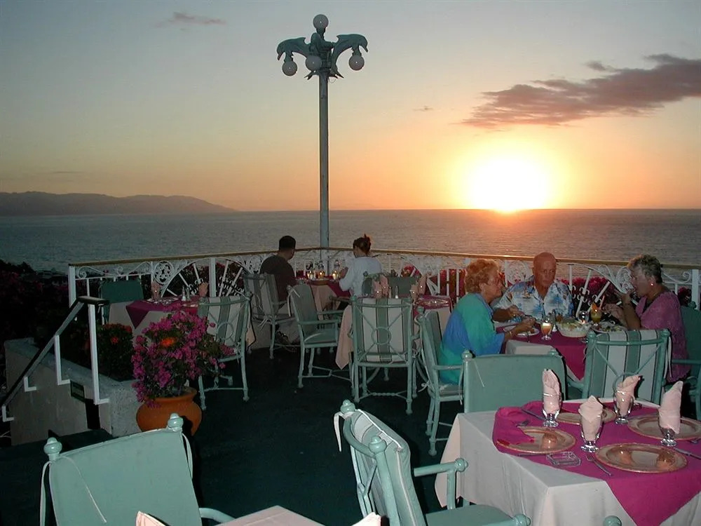 Hotel Suites La Siesta