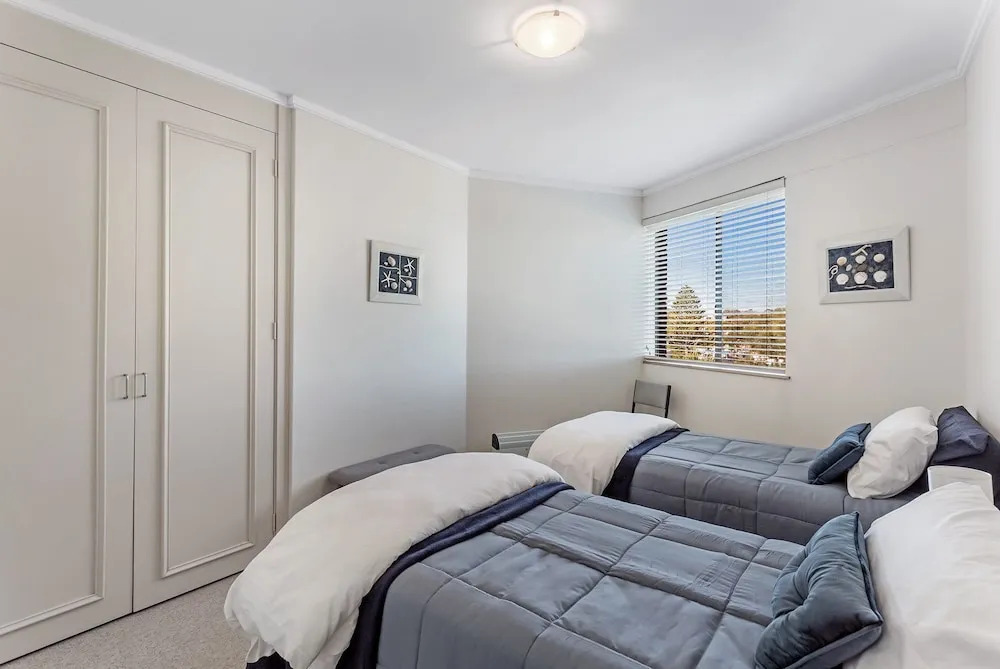 Triview, Unit 11/1-3 Mitchell Street