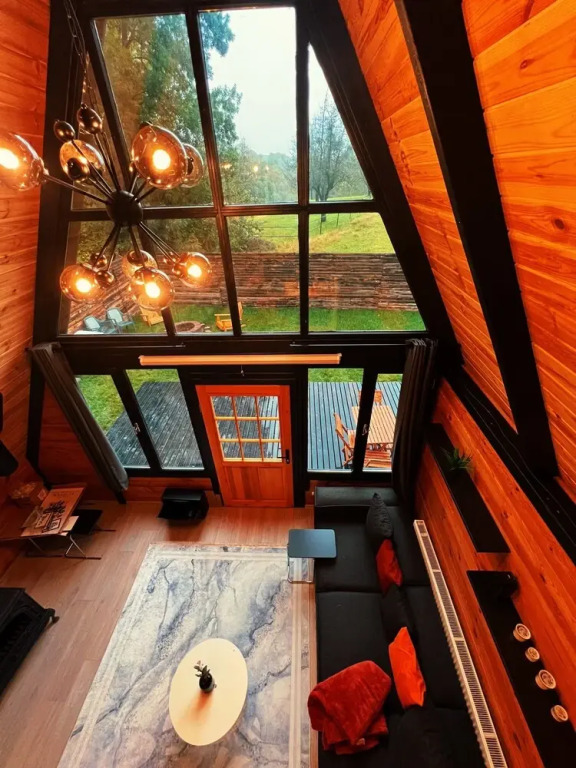 Pentalow Cabin