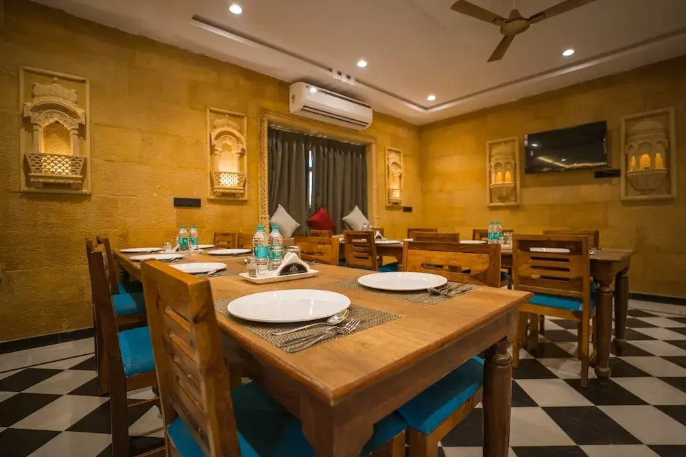Hotel Sky Residency With Swimming Pool