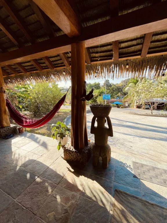 Urbano's Pacific Jungle Hostel