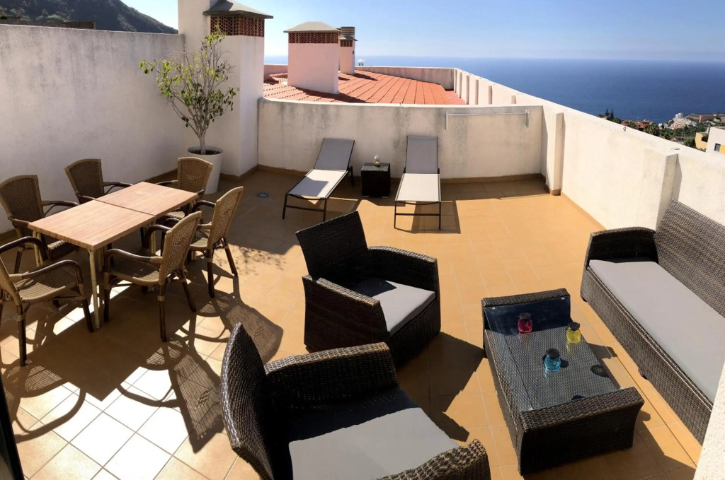 Wonderful penthouse in the center of Icod de los Vinos