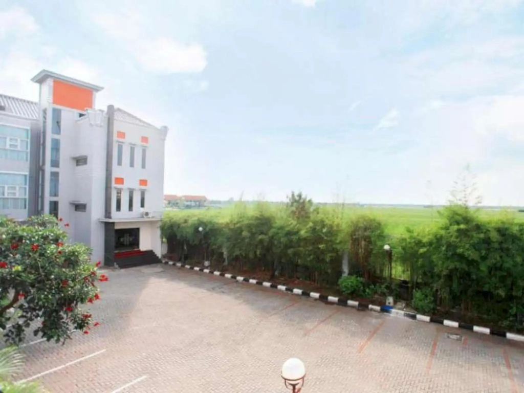 Horison Plaza Tegal
