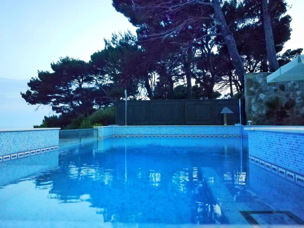 Apartments Red Beach