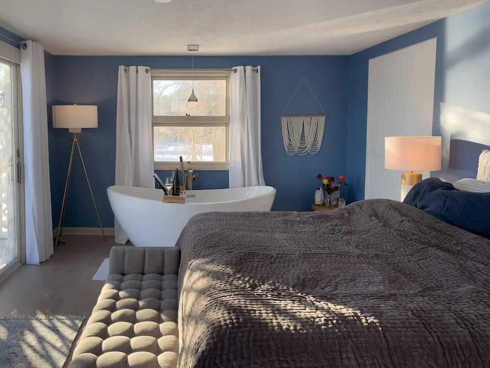 Lucky Stone Retreat - Private Beach & Acadia View