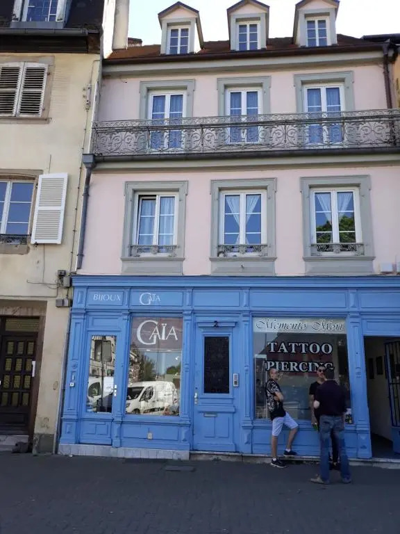 Le Quai 2