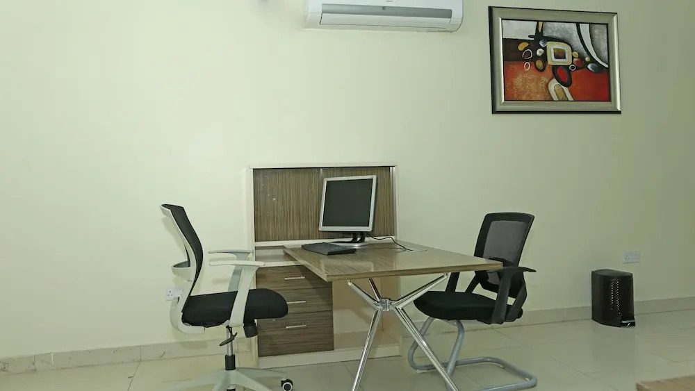 BMK House Apartments