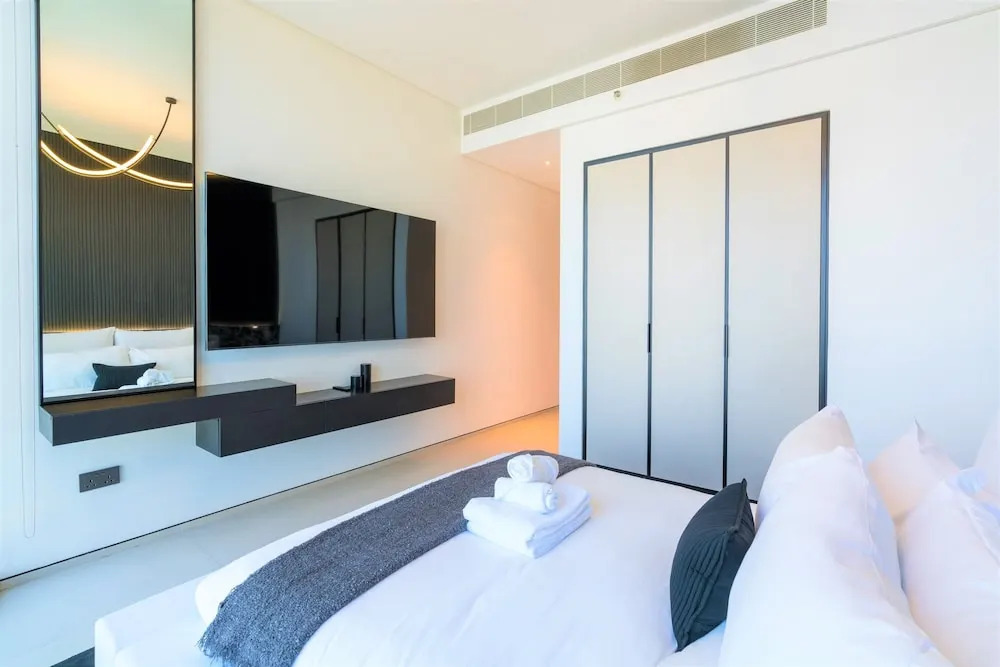 Luxury 3B With Sea View at the Address JBR