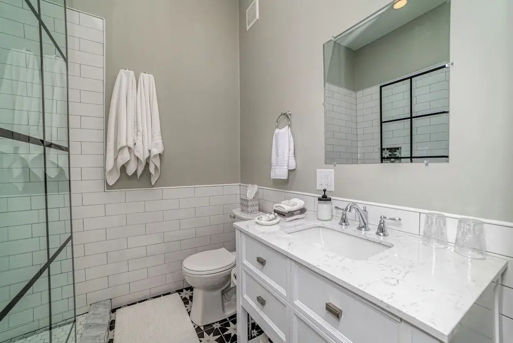 Hatch House Bed & Breakfast
