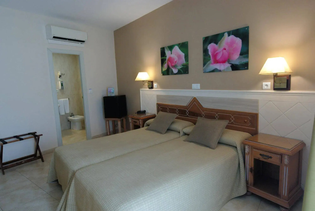Hotel Puerta del Mar