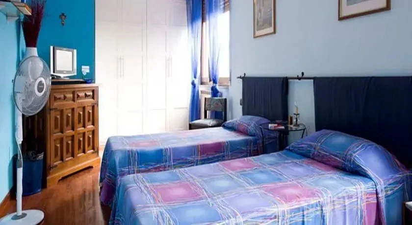 B&B LAcero Rosso