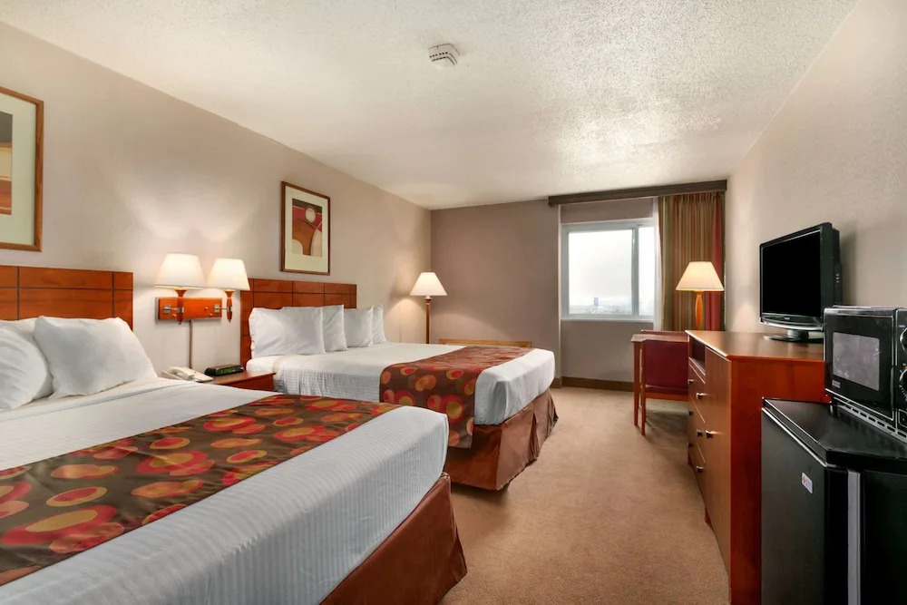 Best Western Doublewood Inn
