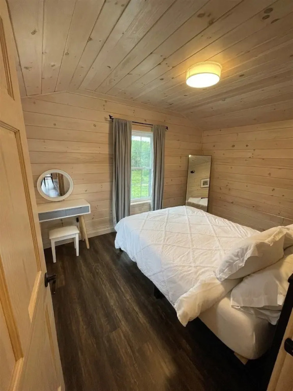 Hummingbird Limit 3 1 Bedroom Cabin