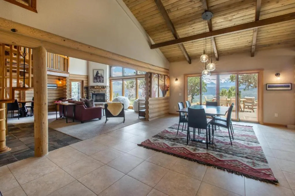 317 Tower - Combo Home