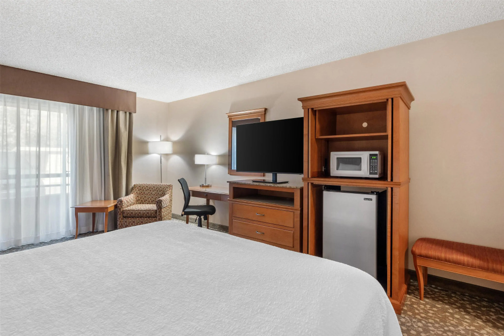 Best Western Plus Oak Harbor Hotel & Conference Center