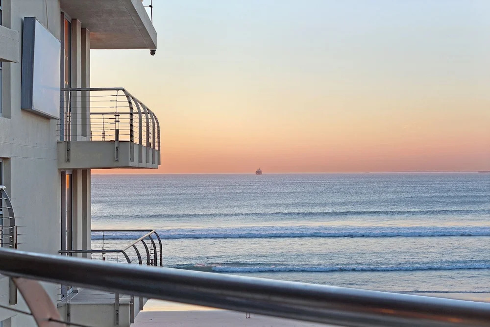 Lagoon Beach 202