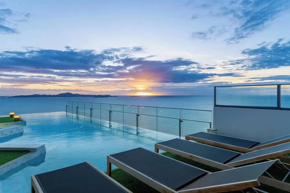 Sea View Luxury - Experience The Exclusivity