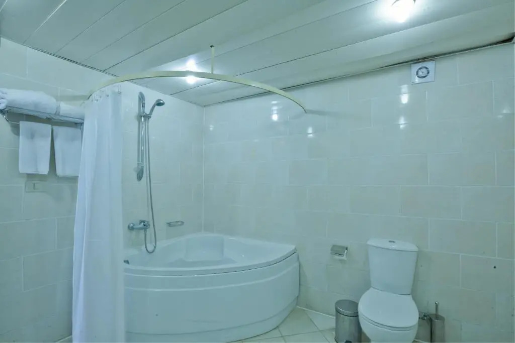 Porto Sokhna pyramids Apartments with Sea View Families Only