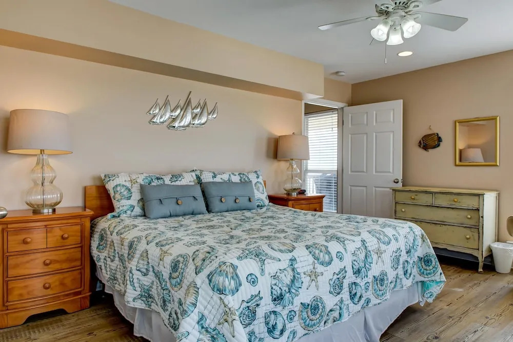 Island Escape - 105 Vargas Ct