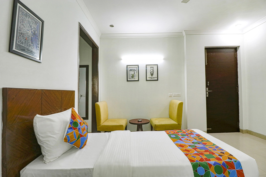FabHotel Rivlet Premium