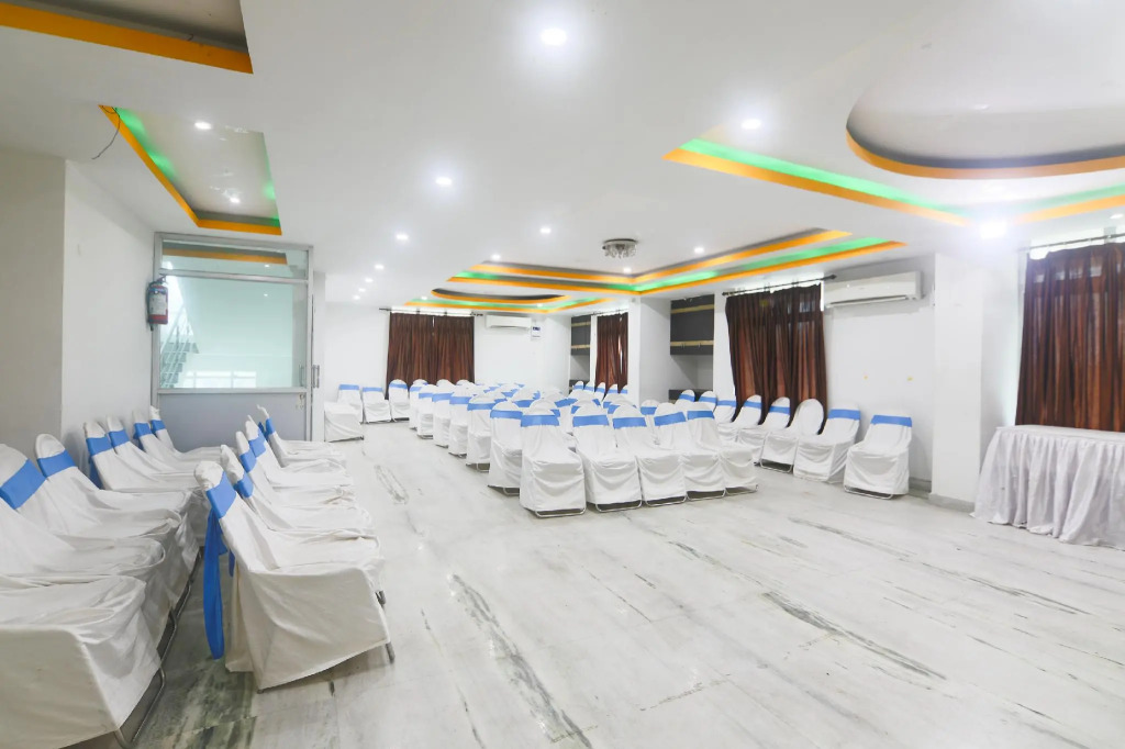 OYO 27736 Hotel Sunview