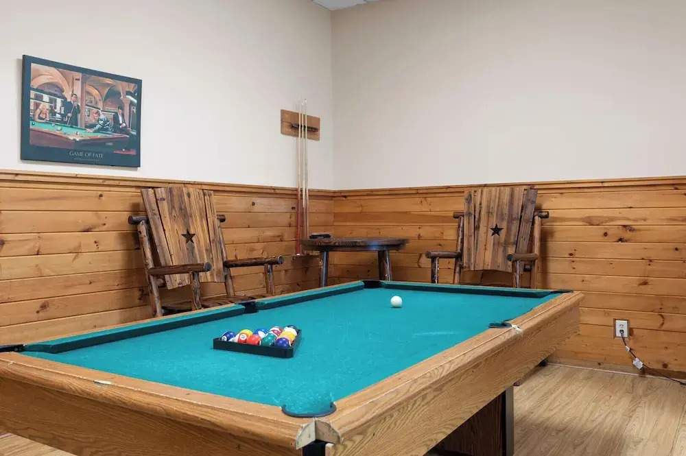 Country Pines Lodge
