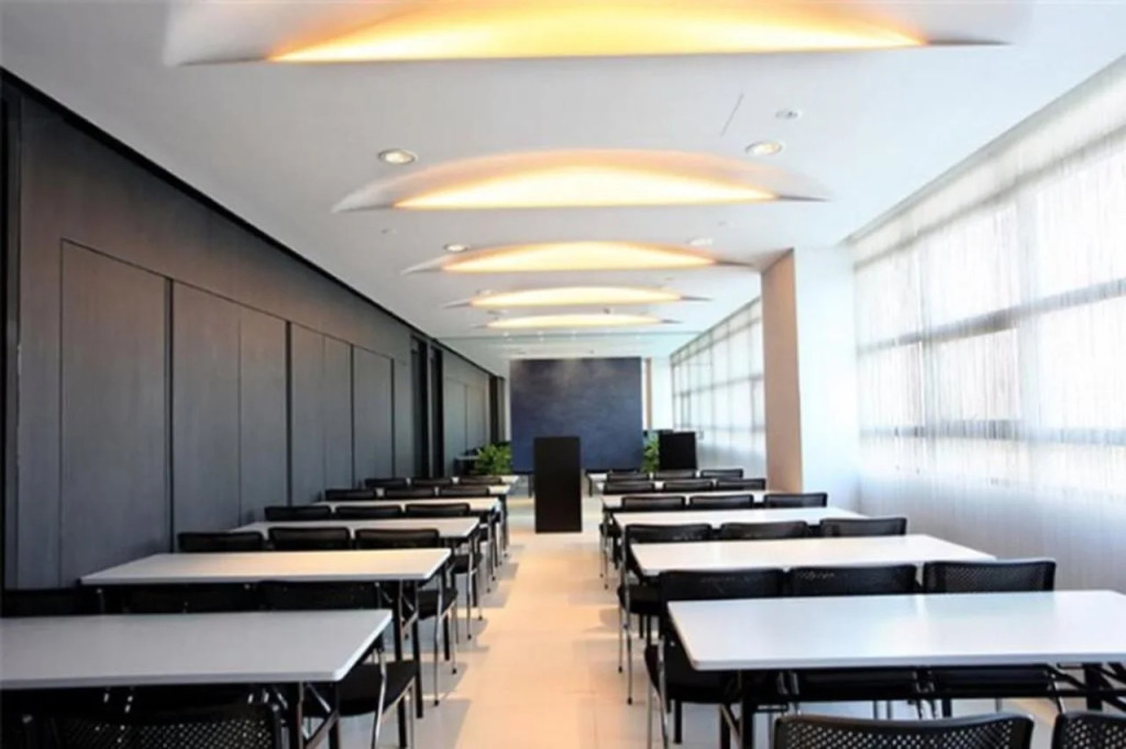 Jinjiang Inn Wuxi Huishan District government Wanda Plaza