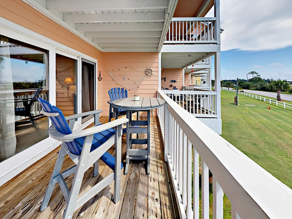 Perdido Bay Townhouse 2 Bedrooms 2.5 Bathrooms Townhouse