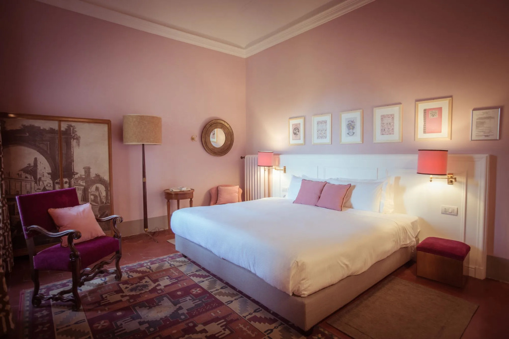 AdAstra Suites