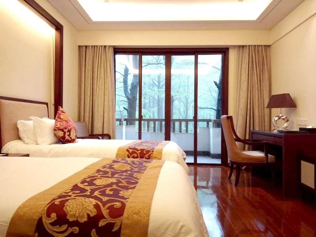 Guantang Yunding 6944 Boutique Hotel