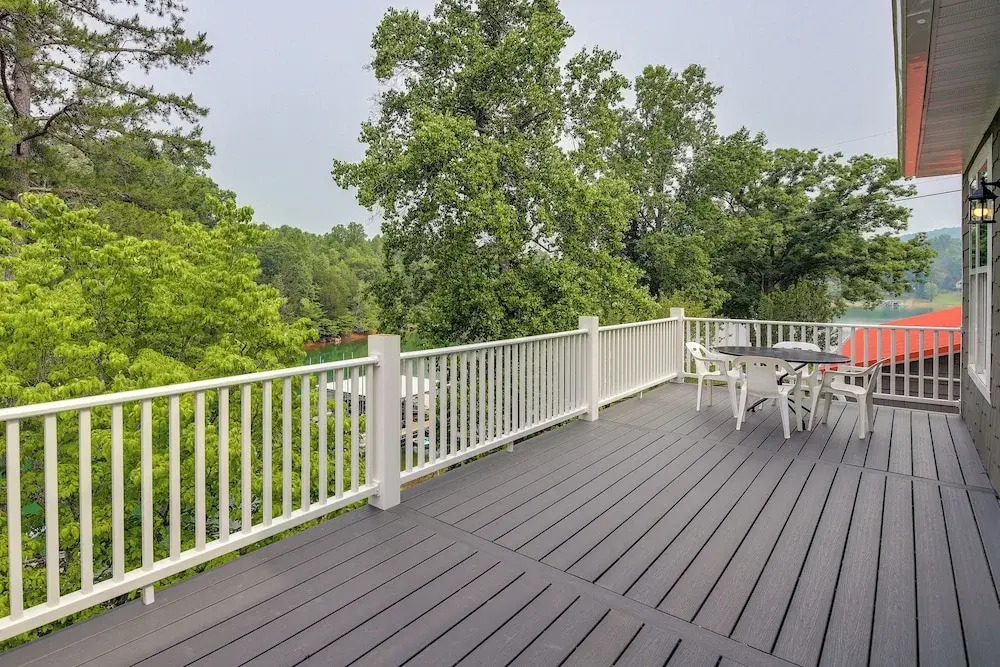 Lakefront Sharps Chapel Retreat w/ Boat Dock!