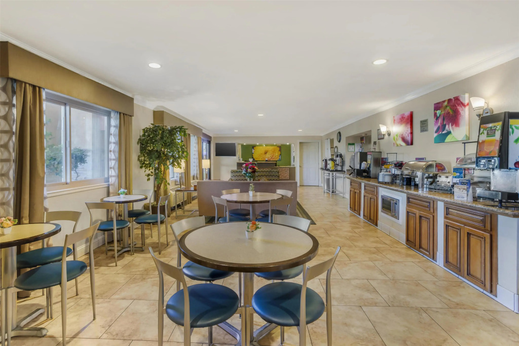 Best Western Plus Pleasanton Inn