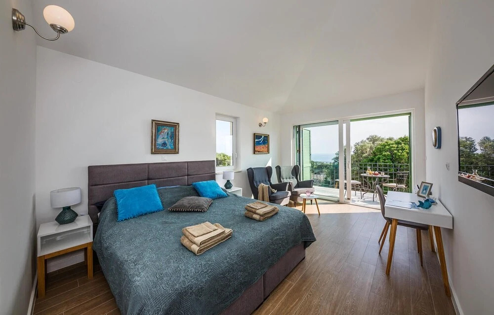Pet Friendly Home In Lun