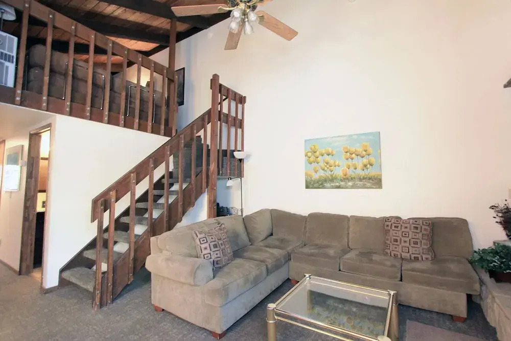 Tahoe Olympic 3 Bedroom Condo by RedAwning