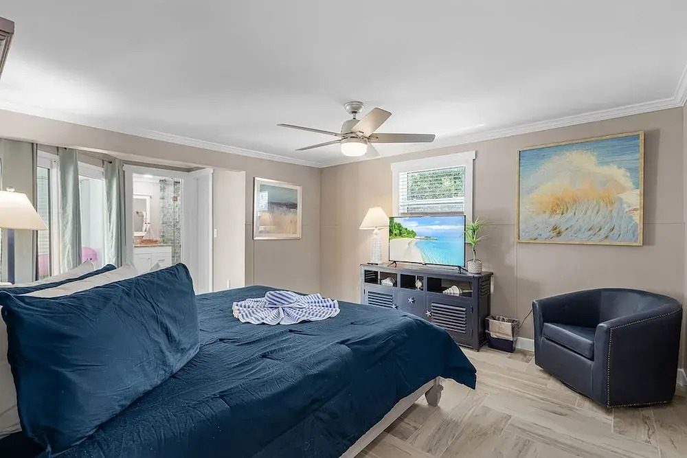 7 Dockside Dream: 3br/3ba Pool Home W/ Water Views! 3 Bedroom Home