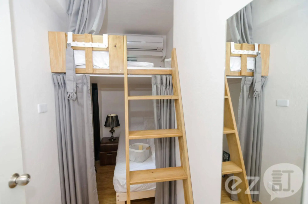 a leaf hostel