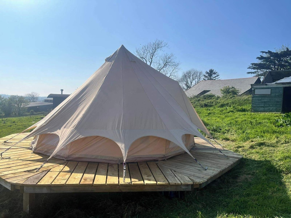 Immaculate Bell Tent Retreat North Devon