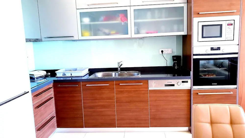 Luxurious Brand New Flat Sea View