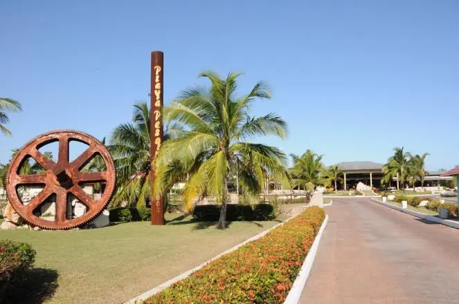 Hotel Playa Pesquero Premium All-Inclusive
